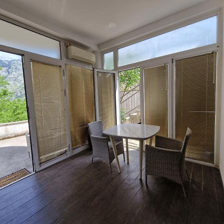 Apartments Vista Muo Котор Екстериор снимка