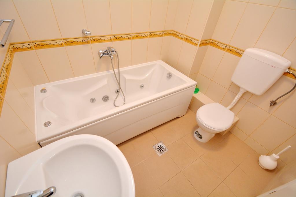 Apartments Vista Muo Котор Екстериор снимка